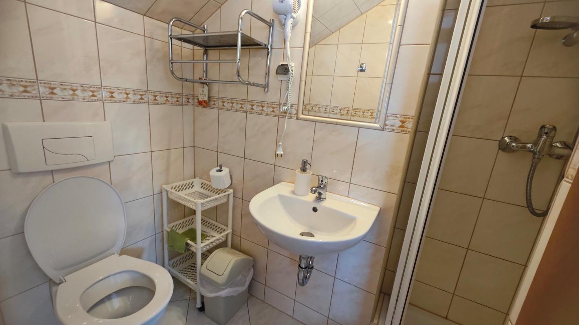 Pokoje I Apartament U Lucyny Czarna Gora Ruang foto